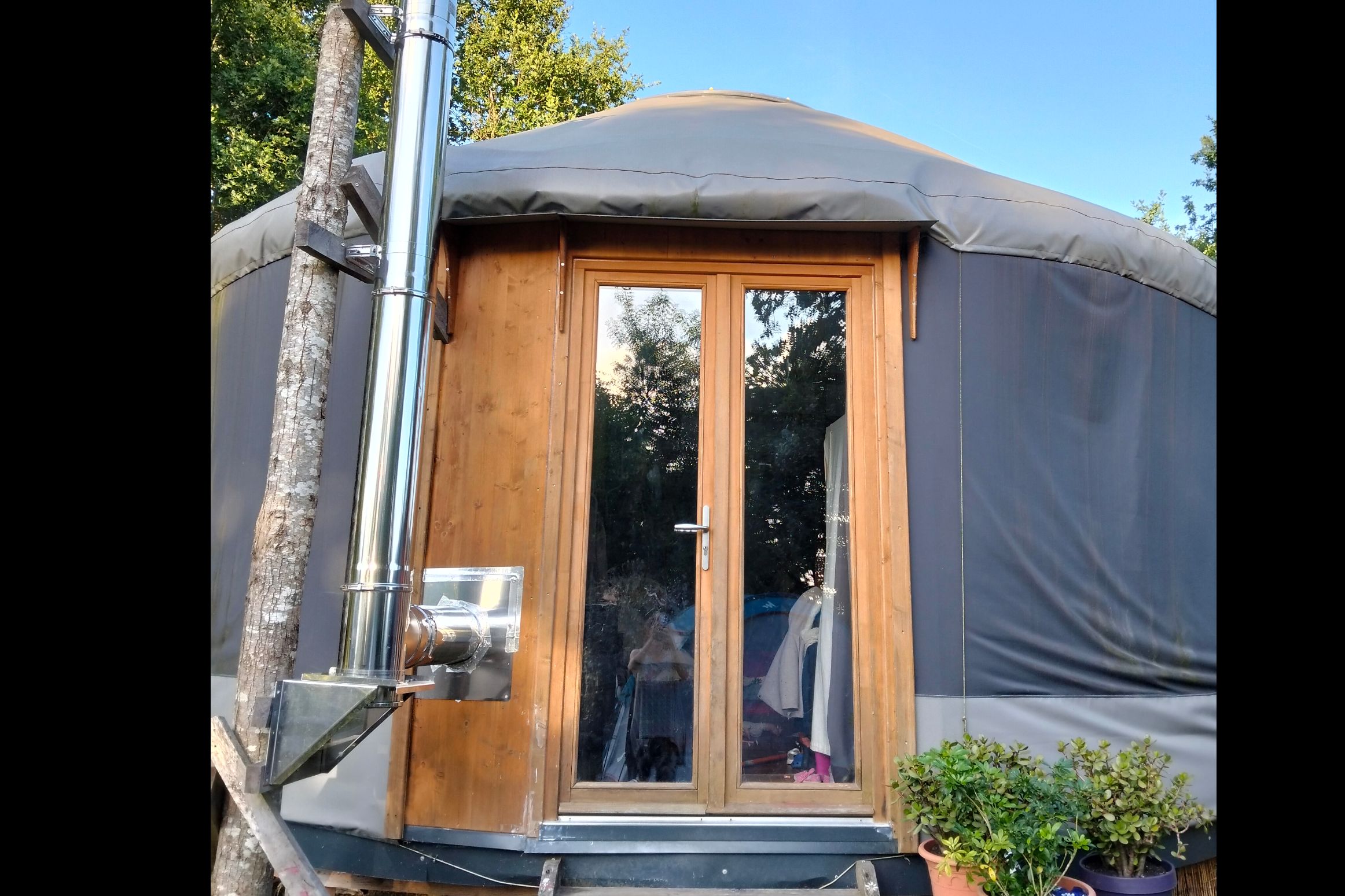 Yourte Connect - Yourte contemporaine