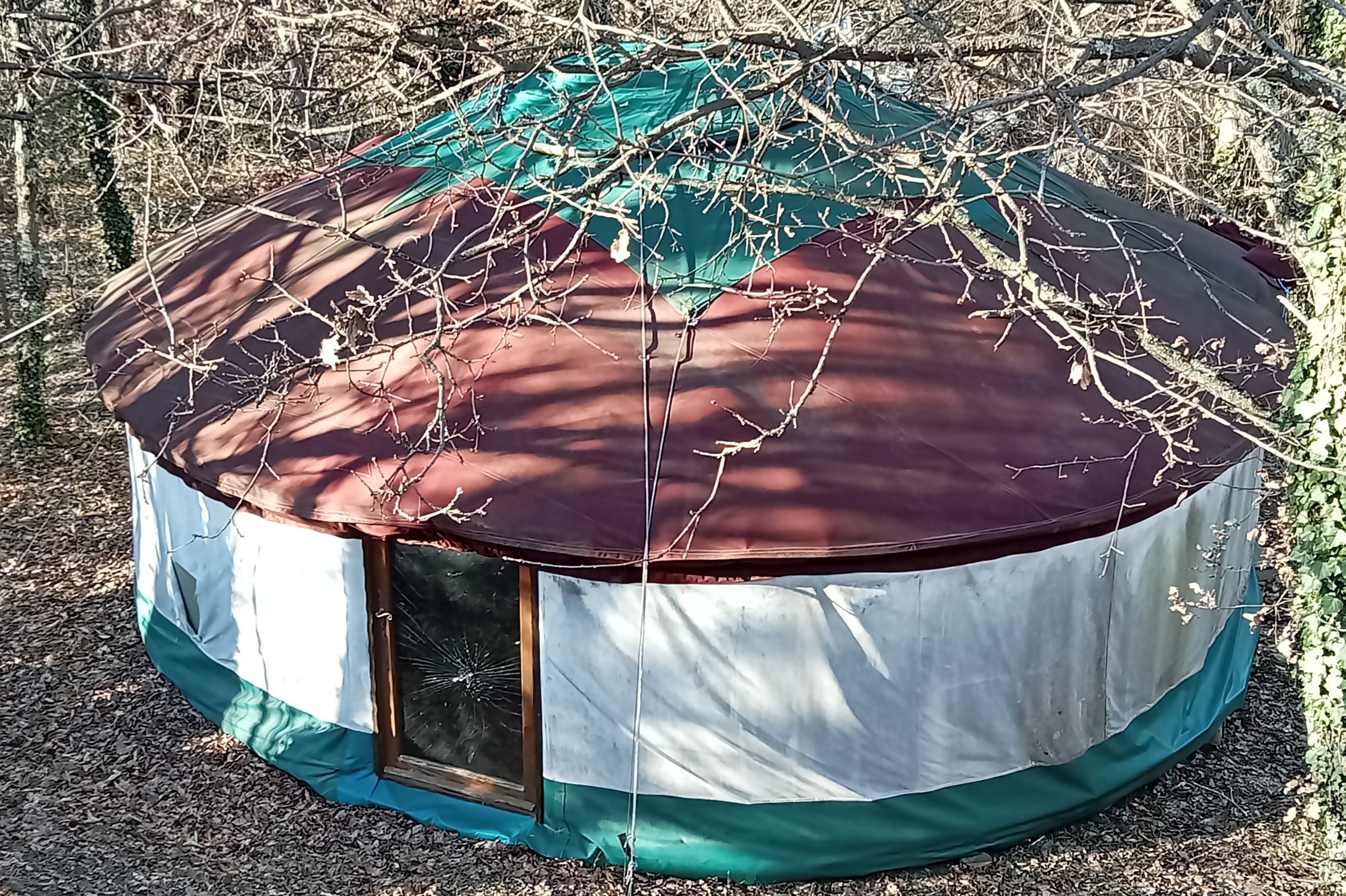 YourteConnect - Vends Yourte 40 m² - 1