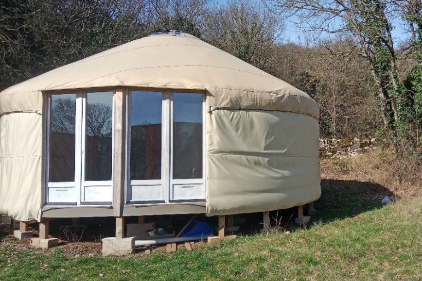 Yourte Connect - Yourte contemporaine 2025 plancher isolé